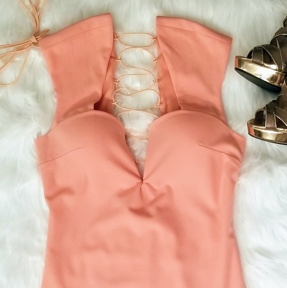 ENTRY Dresses & Skirts - ENTRY Peach Bodycon Dress w/Plunge, Lace &Tie Up